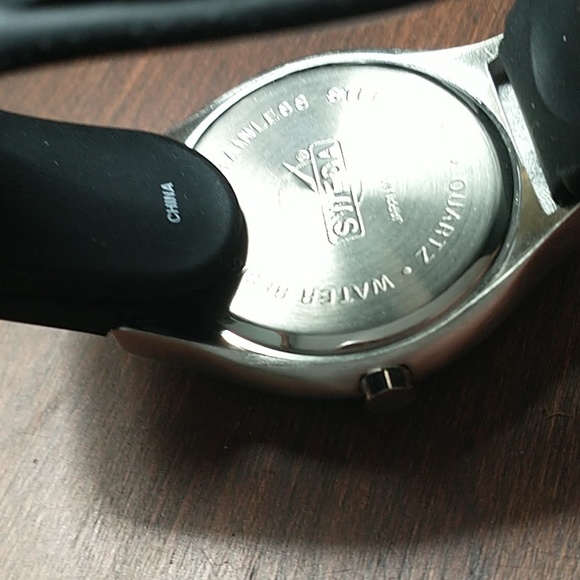 Sweda NIB Vtg Blockbuster Logo Analog Wristwatch - Picture 2 of 5